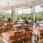 Costa Encantada & Ξενοδοχείο