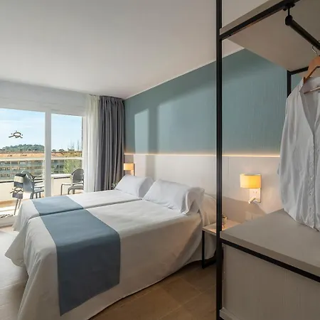 Costa Encantada 4* יורט דה מאר
