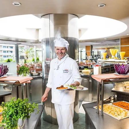 Отель Costa Encantada & 4*