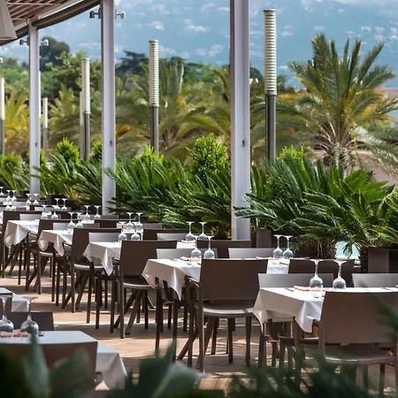 Otel Costa Encantada
