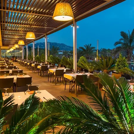 Отель Costa Encantada &