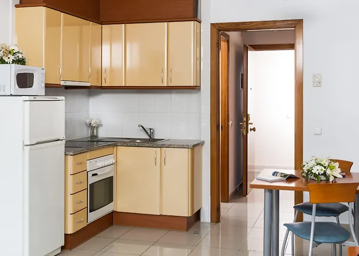 Costa Encantada & Hotel Lloret de Mar