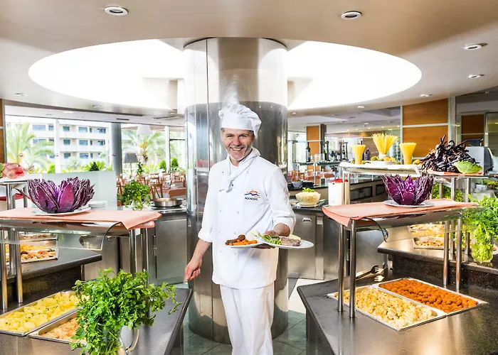 Hotel Costa Encantada & 4*