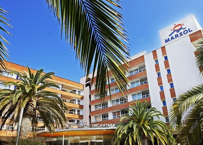 Costa Encantada & 4*