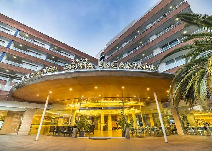 Costa Encantada & 4*