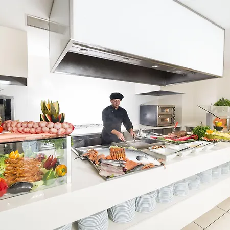 Отель Costa Encantada & Льорет-де-Мар